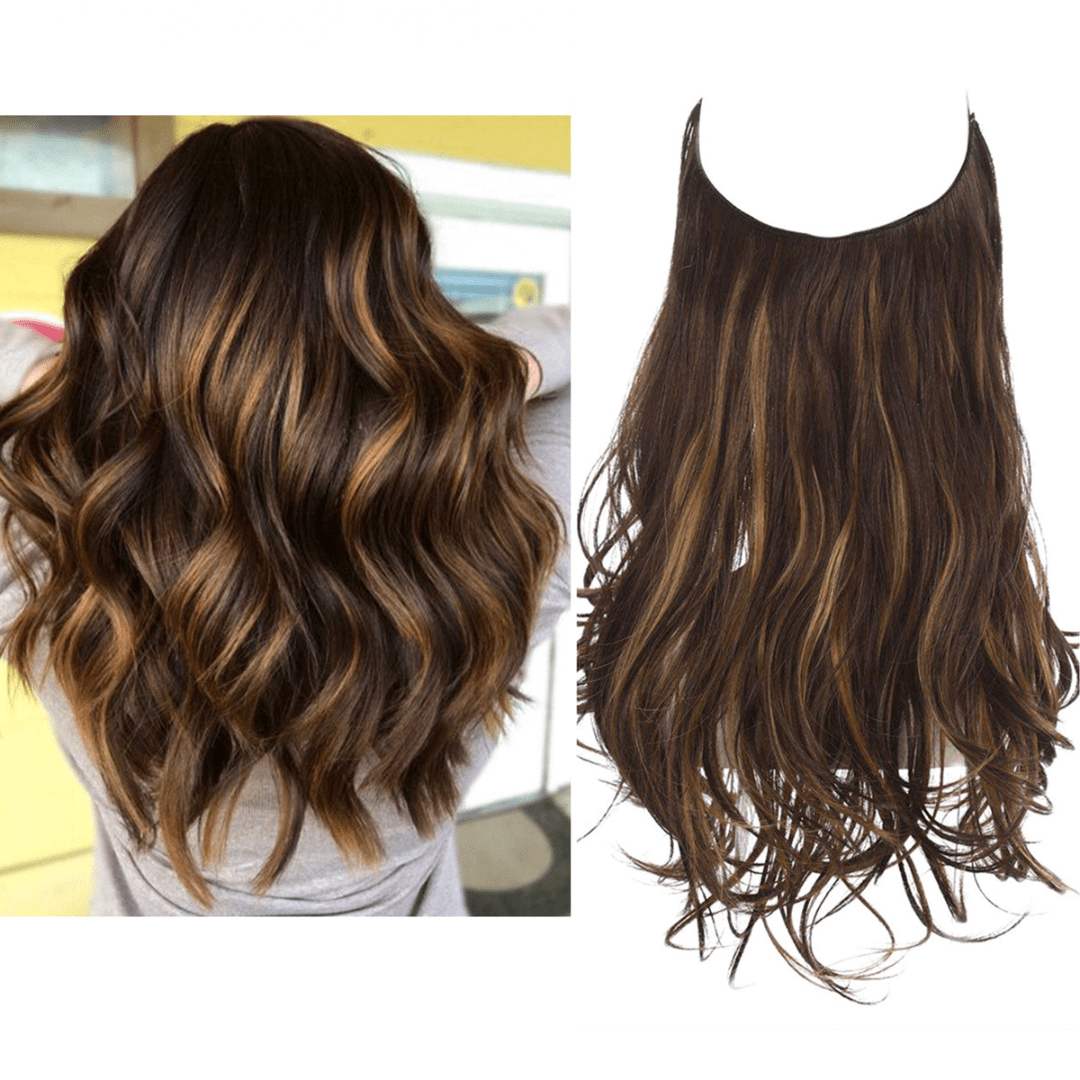 Brun foncé avec mèches blondes ondulées (56 cm)